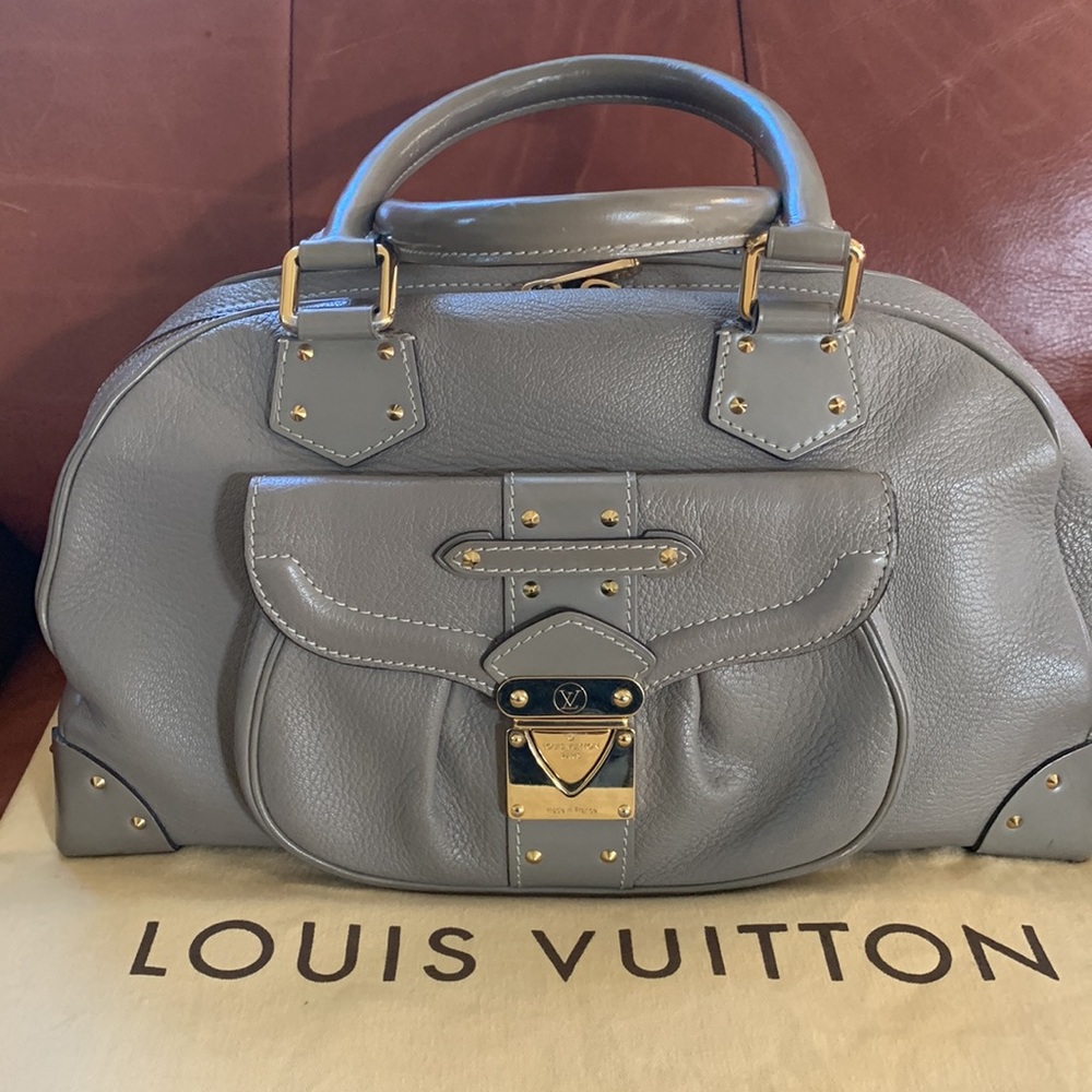 🤩Stunning Limited Edition Louis Vuitton Suhali Le Superbe Taupe/Gray Handbag🤩